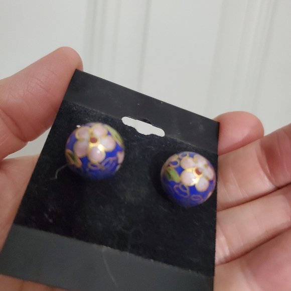 New VTG Cloisonne cobalt blue, gold & pink Floral Design Ball Pierced Earrings - Picture 3 of 5